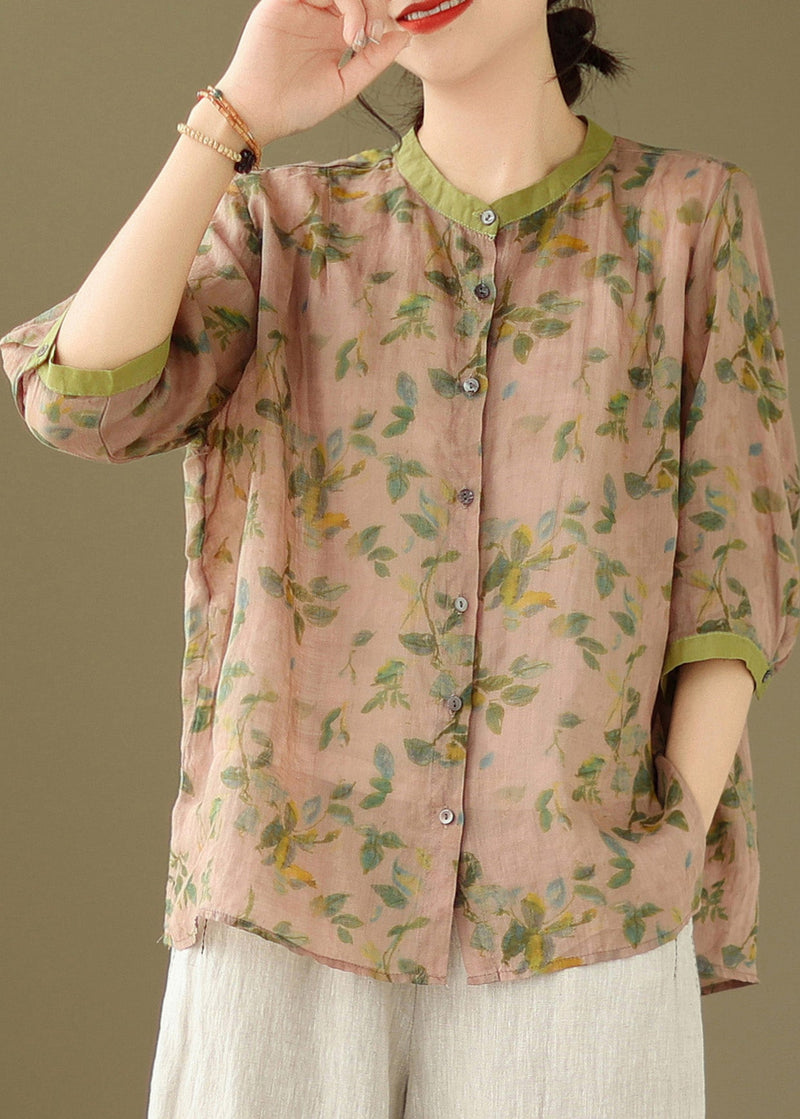 Beautifully Crafted Blouse in a Classic Style