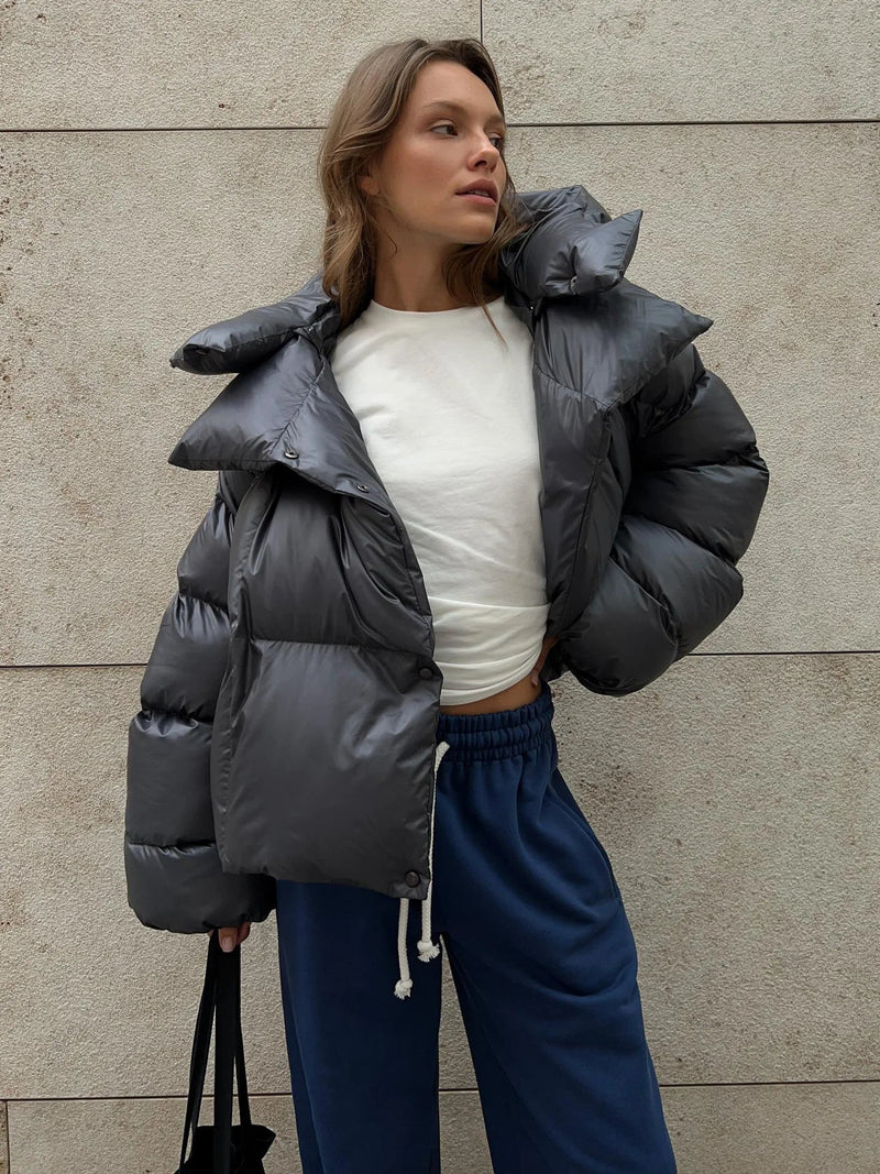 Elegantly Styled Jacket for Everyday Wear