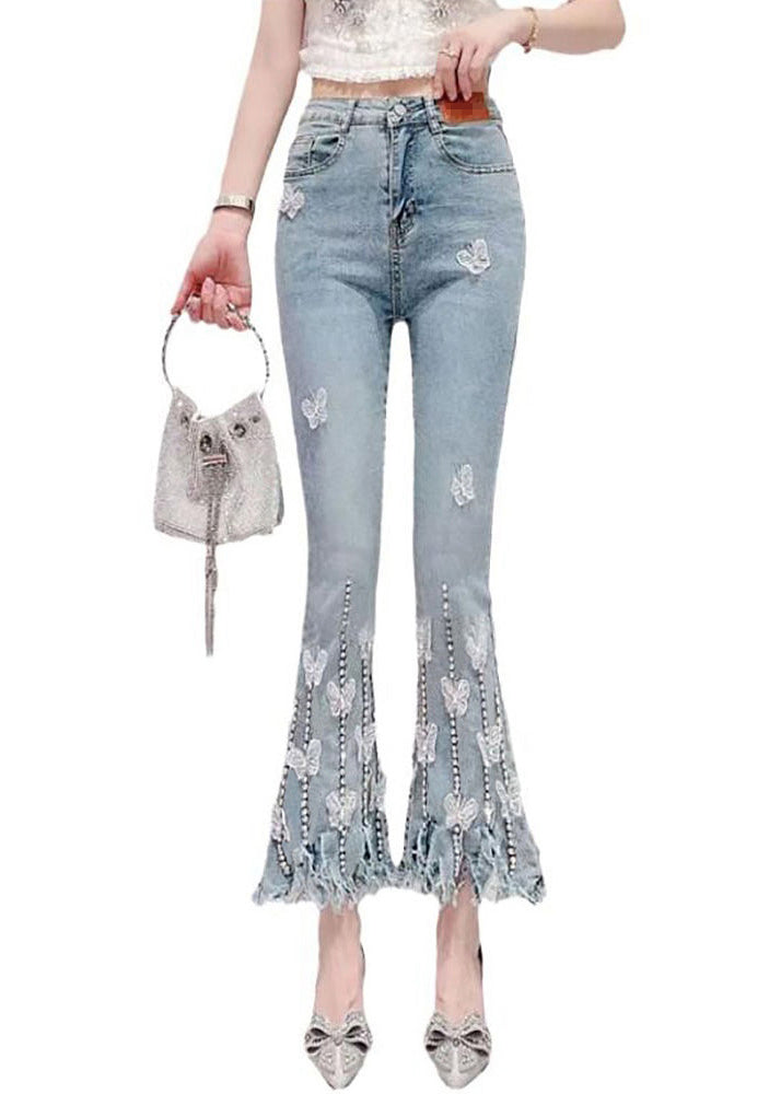 Well Tailored Pants with a Graceful Silhouette