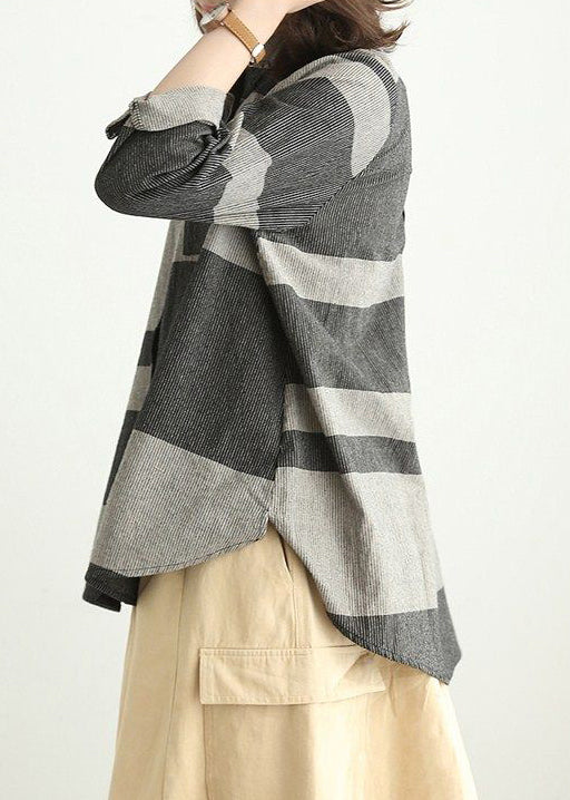 Effortlessly Elegant Shirt with a Timeless Design