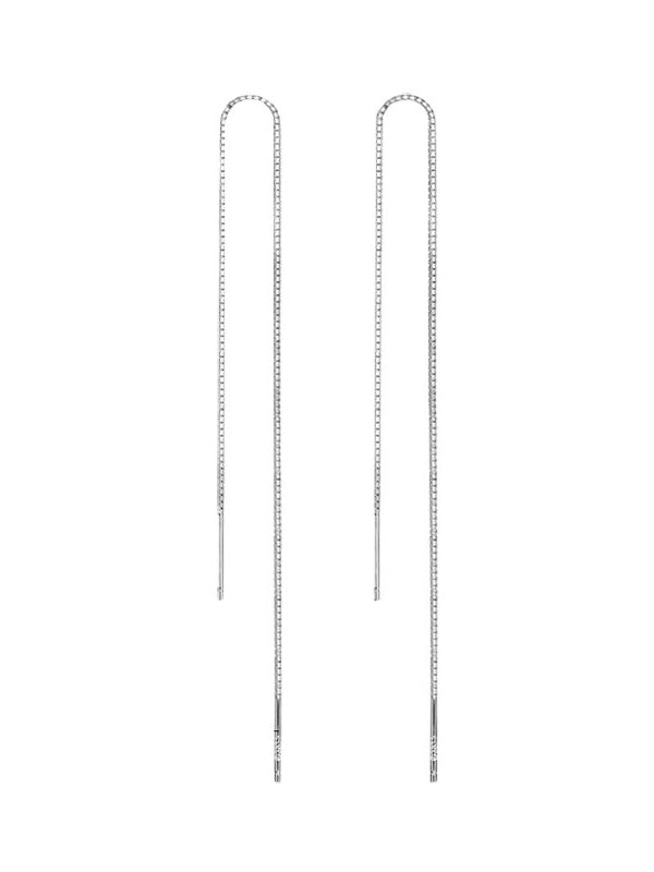 Well Tailored Garment with a Graceful Silhouette