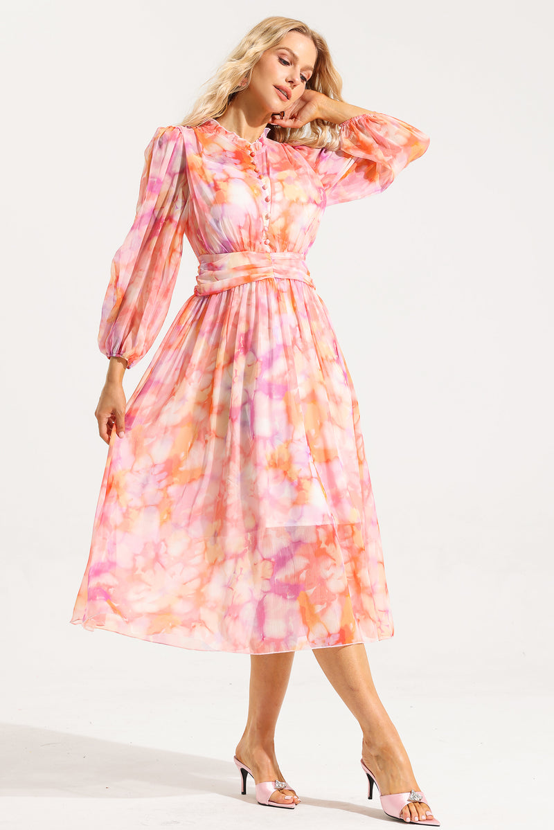 Beautifully Finished Dress in a Timeless Design
