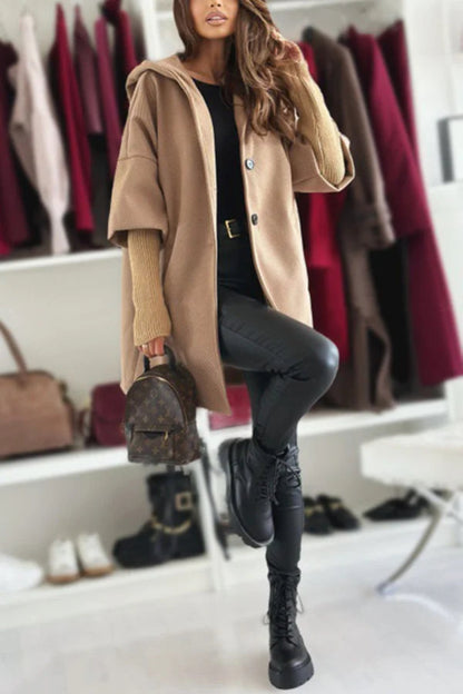 Gracefully Styled Jacket for Any Occasion