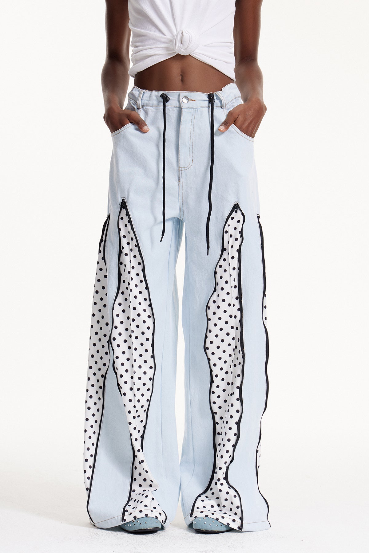 Well Tailored Garment with a Graceful Silhouette