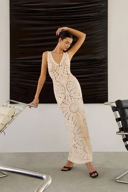 Classic Vintage & Enduringly Stylish Dress