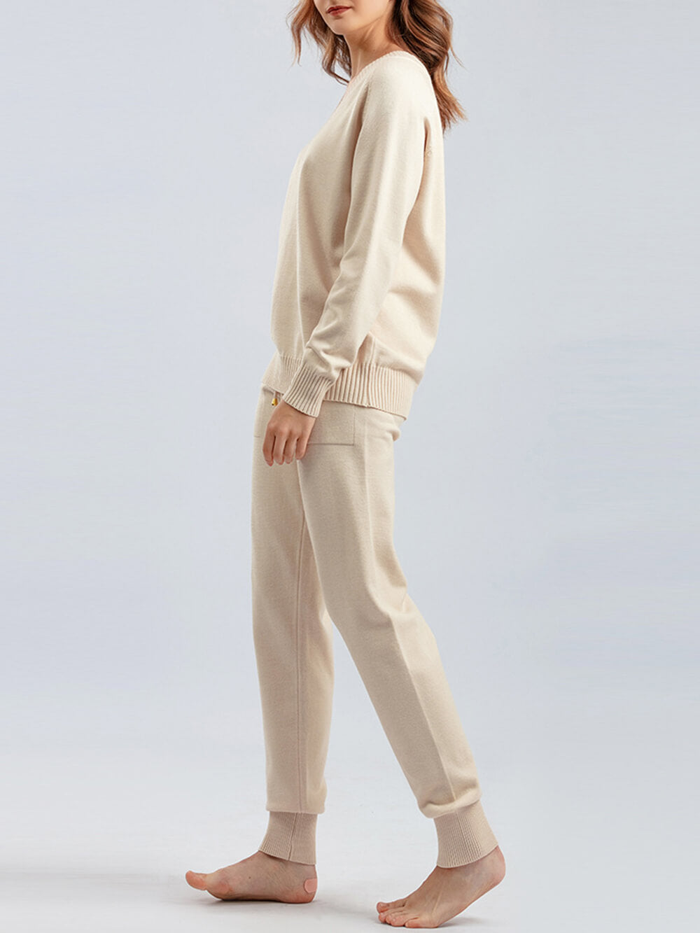 Elegantly Styled Pullover for Everyday Wear