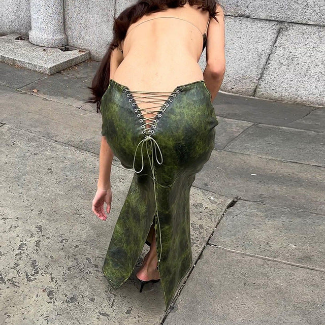 Gracefully Styled Garment for Any Occasion