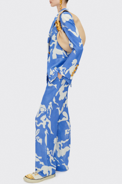 Beautifully Crafted Garment in a Classic Style