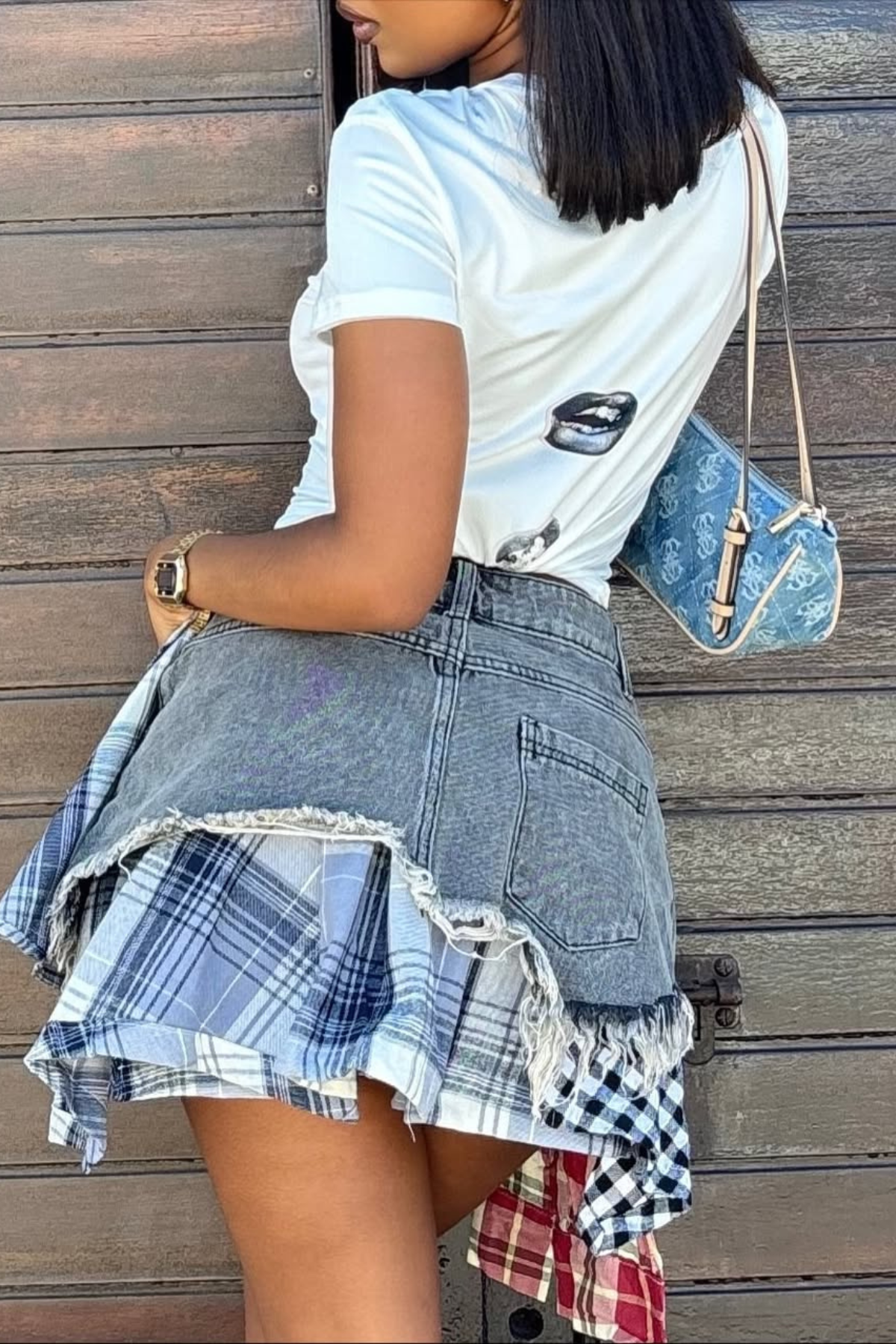 Sophisticated Garment with a Clean Classic Look
