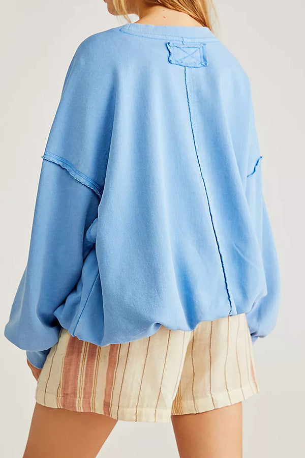 Effortlessly Elegant Sweater with a Timeless Design