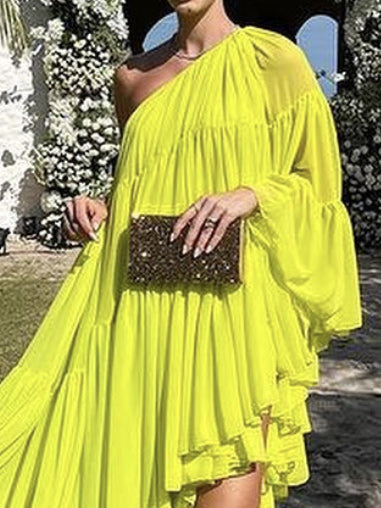 Effortlessly Elegant Dress with a Timeless Design