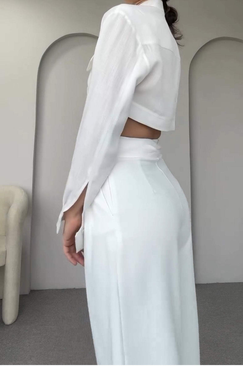 A Vintage Style Trousers with Delicate Timeless Details