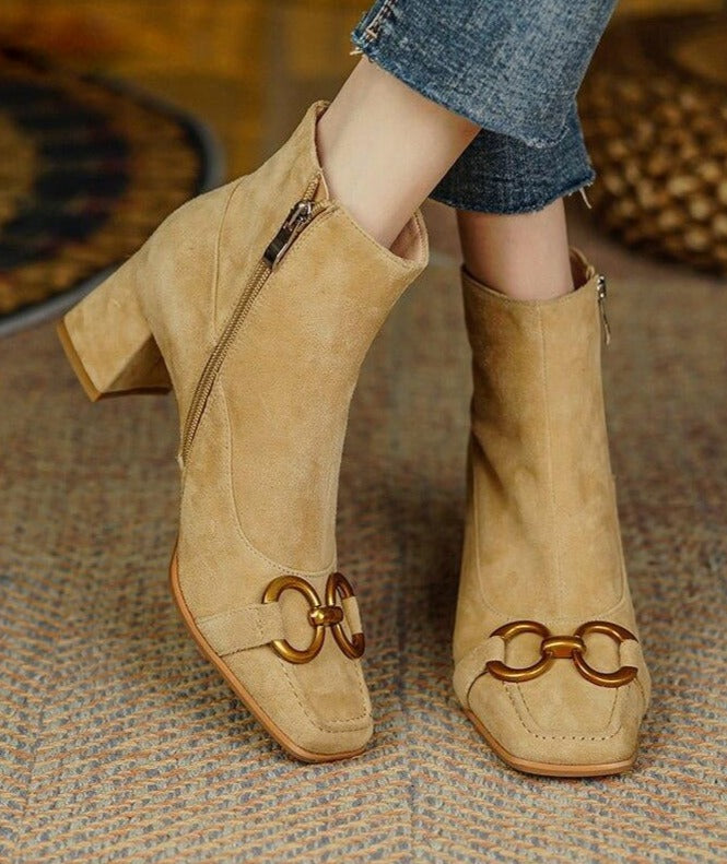 Beautifully Finished Boots in a Timeless Design