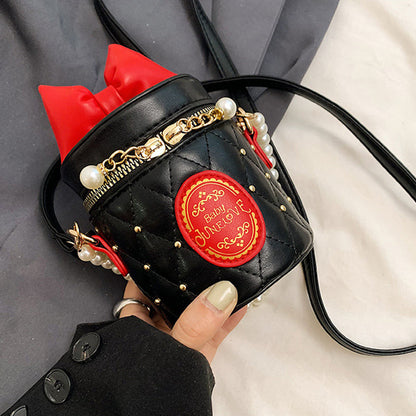 Beautifully Crafted Bag in a Classic Style