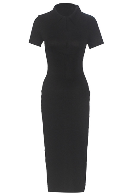 Classic Vintage Dress with a Flattering Fit