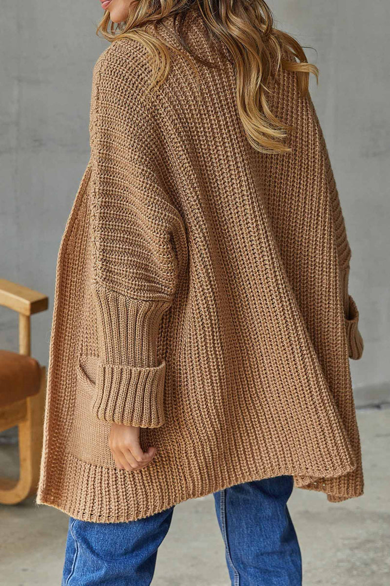 Effortlessly Elegant Cardigan with a Timeless Design