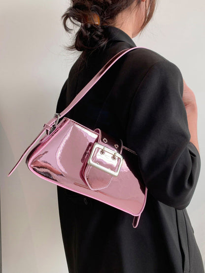 Effortlessly Elegant Bag with a Timeless Design
