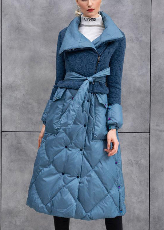 Well Tailored Coat with a Graceful Silhouette