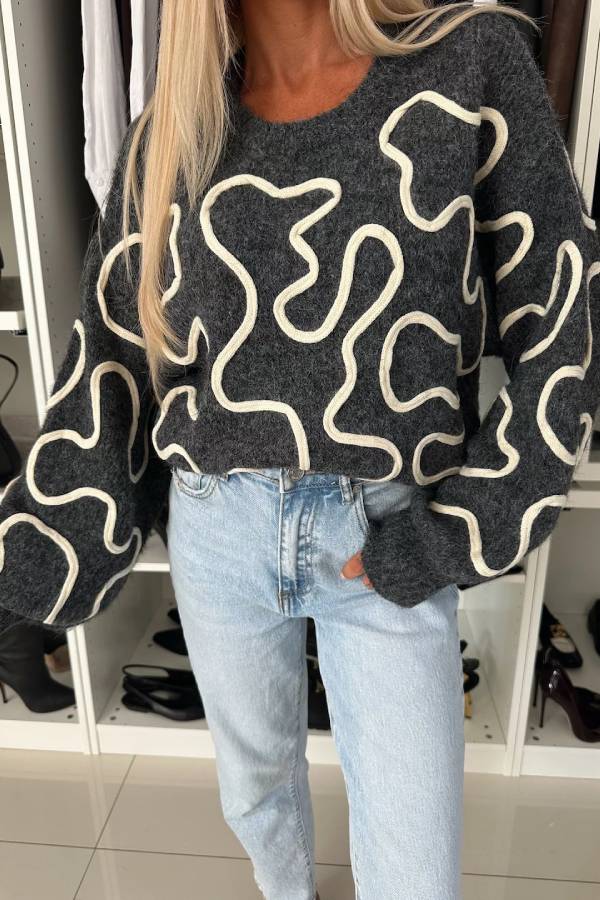 Classic Vintage & Enduringly Stylish Sweater