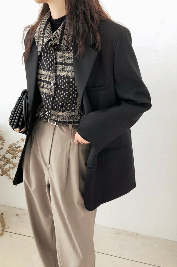 Well Tailored Garment with a Graceful Silhouette