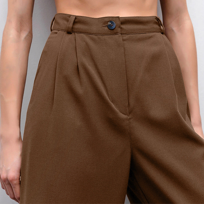 Beautifully Crafted Pants in a Classic Style