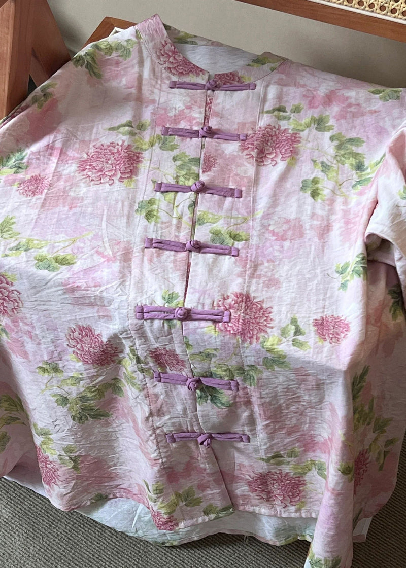 A Vintage Style Shirt with Delicate Timeless Details
