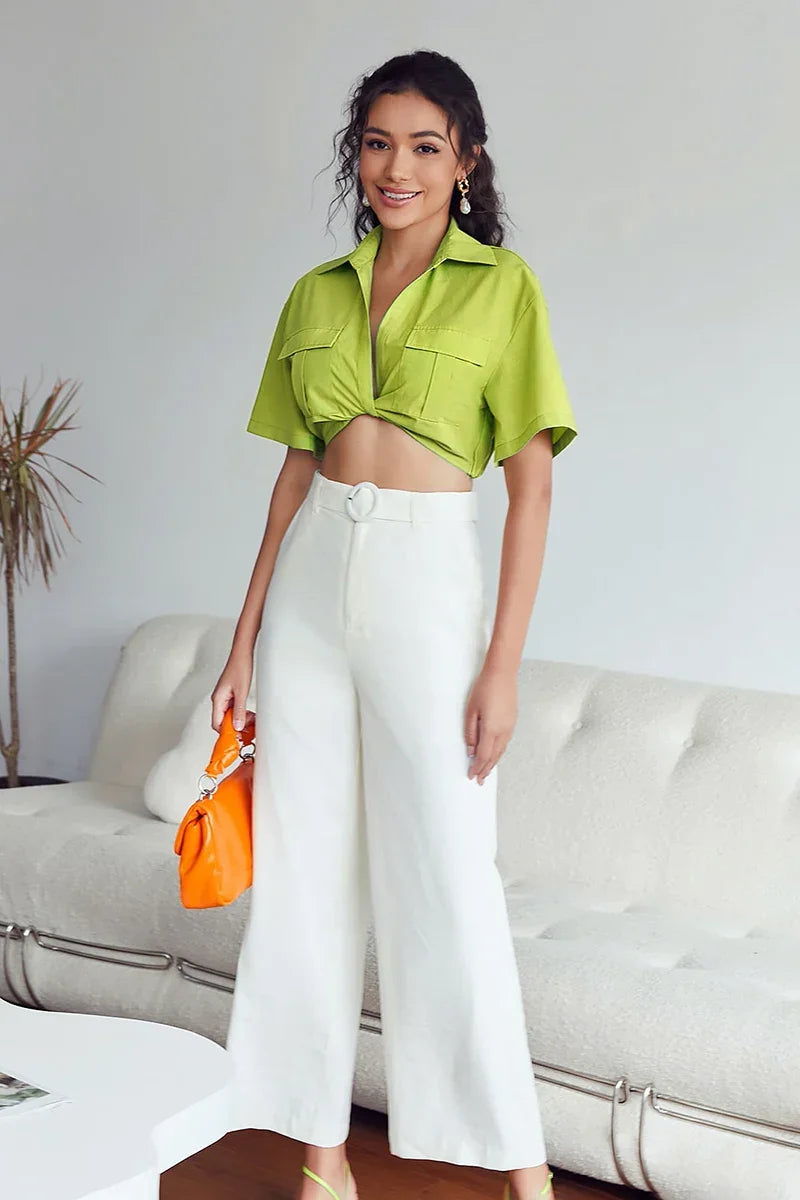 Classic Vintage Blouse with a Flattering Fit