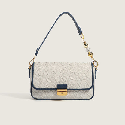 Beautifully Finished Bag in a Timeless Design