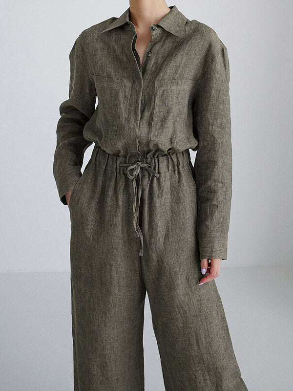 Effortlessly Elegant Garment with a Timeless Design