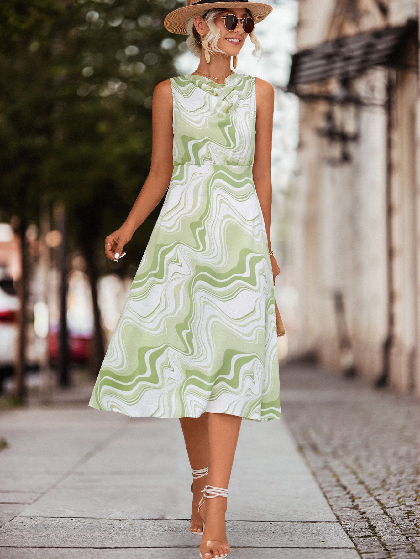 Classic Vintage & Enduringly Stylish Garment