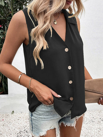 Well Tailored Top with a Graceful Silhouette