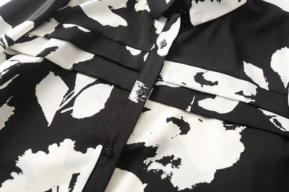 Classic Vintage Shirt with a Flattering Fit
