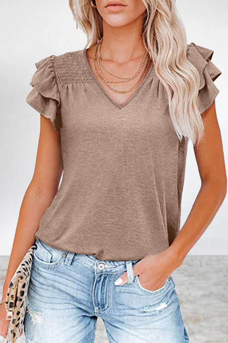 Well Tailored T-Shirt with a Graceful Silhouette