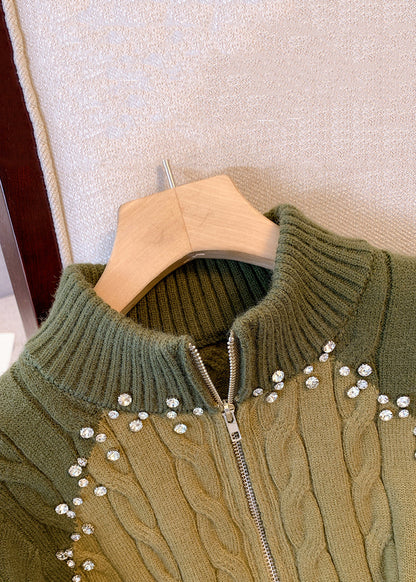 A Vintage Style Top with Delicate Timeless Details