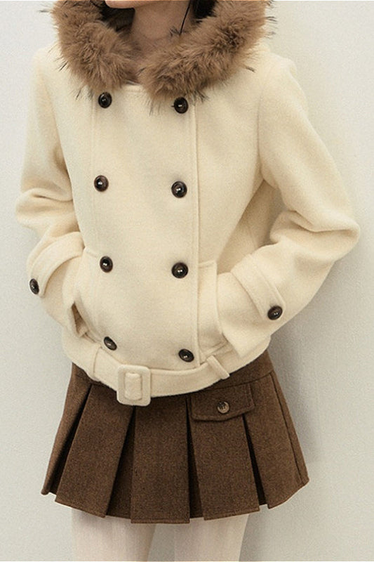Elegantly Styled Coat for Everyday Wear