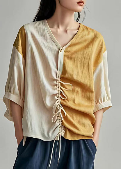 Effortlessly Elegant Blouse with a Timeless Design