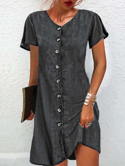 Polished Dress with an Effortless Classic Look