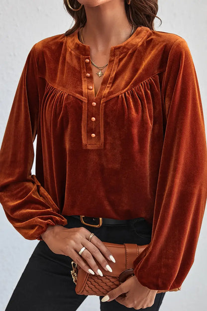 Classic Vintage Top with a Flattering Fit