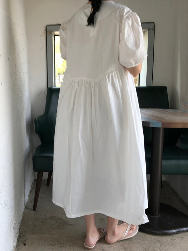 Beautifully Finished Dress in a Timeless Design