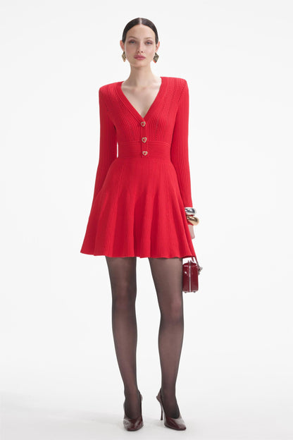 Classic Vintage Dress with a Flattering Fit
