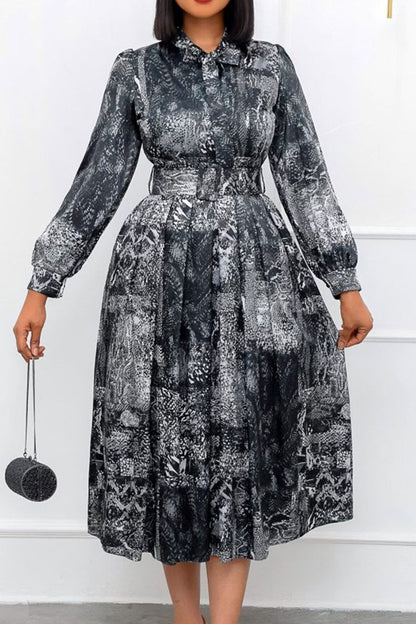 Well Tailored Dress with a Graceful Silhouette