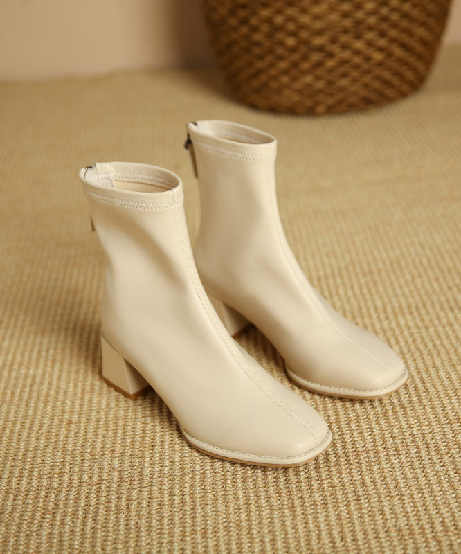Elegantly Styled Boots for Everyday Wear