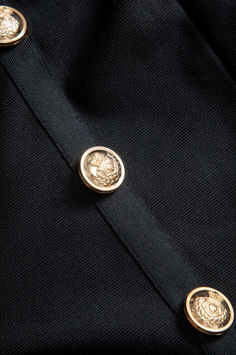 Beautifully Finished Garment in a Timeless Design