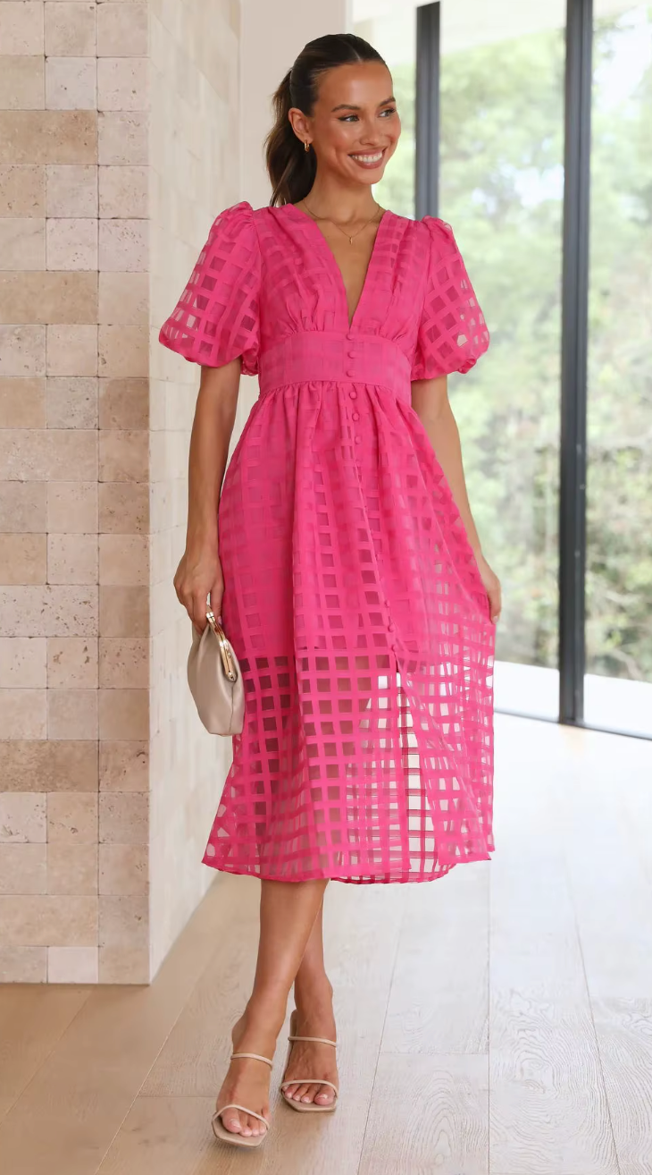 Classic Vintage Dress with a Flattering Fit