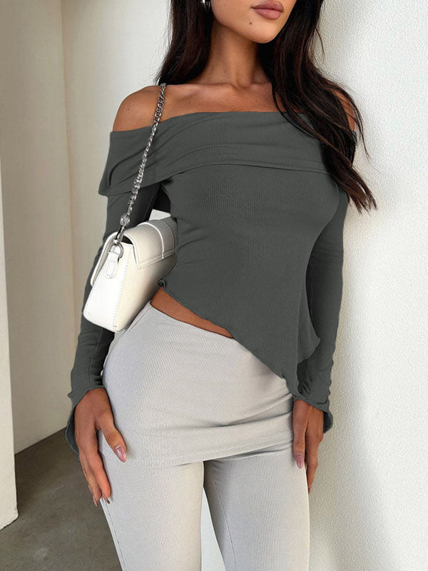 Effortlessly Elegant T-Shirt with a Timeless Design