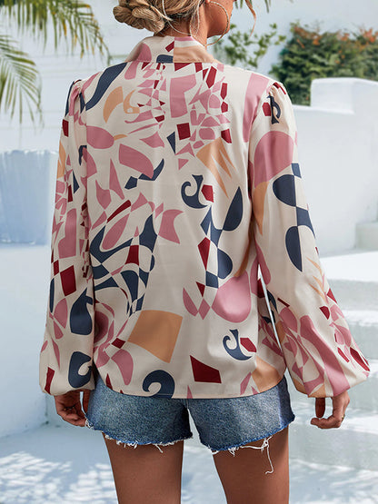 Beautifully Crafted Blouse in a Classic Style