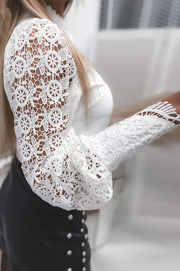 Beautifully Finished Top in a Timeless Design