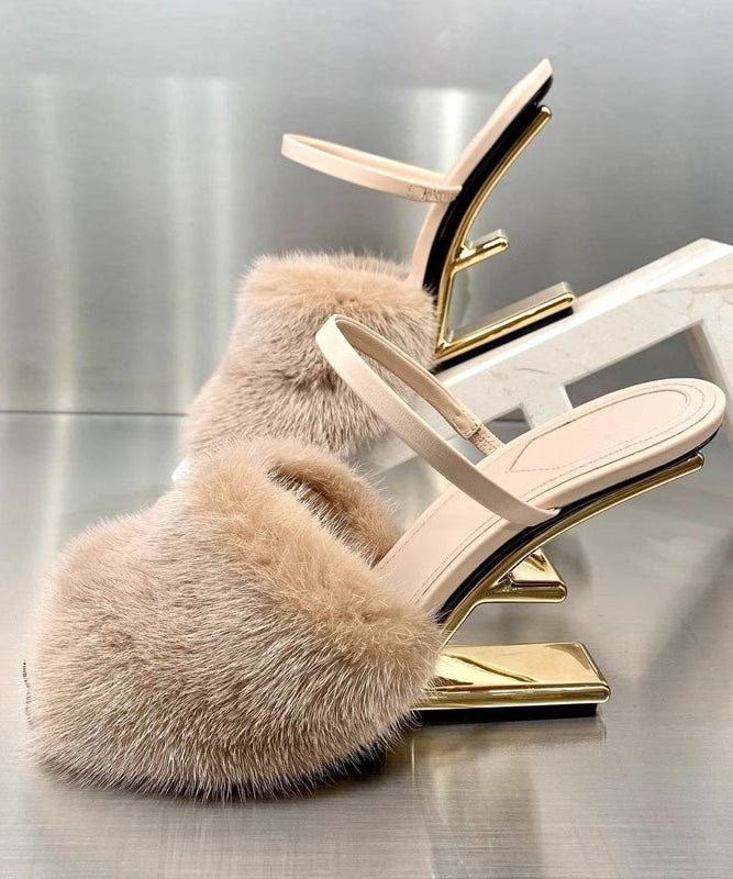 Beautifully Crafted Sandals in a Classic Style