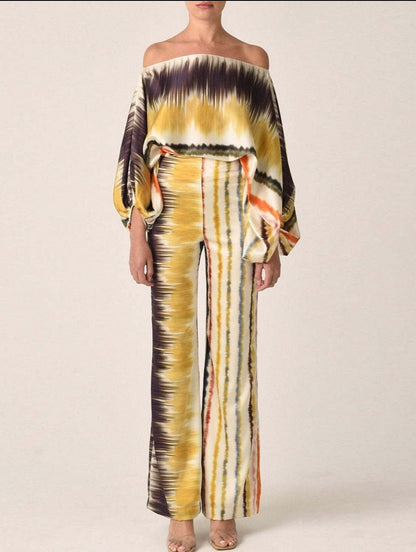 Classic Vintage & Enduringly Stylish Garment