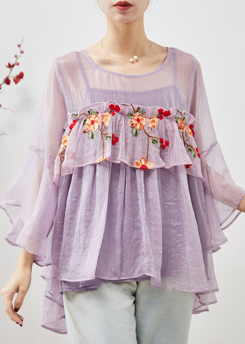 Beautifully Crafted Blouse in a Classic Style